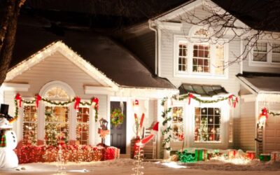 Tips for Hanging Your Christmas Lights Outdoors