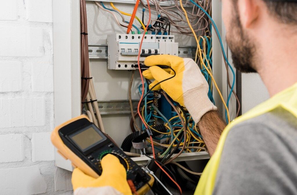 The Power of Expertise: The Top 5 Reasons to Choose a Licensed Electrical Contractor
